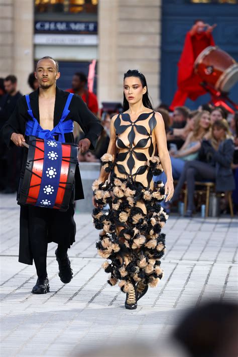 Katy Perry Made A Guest Appearance In A Geometric Naked Dress On The Runway At Vogue World In