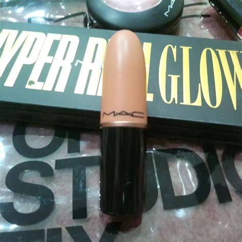 Mac Cosmetics Creme D Nude Cremesheen Lipstick Beauty Personal Care Face Makeup On Carousell