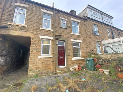 Whitegates Bradford 2 Bedroom House SSTC In Granton Street Bradford