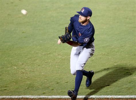 Outfielder Derek Fisher Traded To Blue Jays Prior To Mlb Deadline