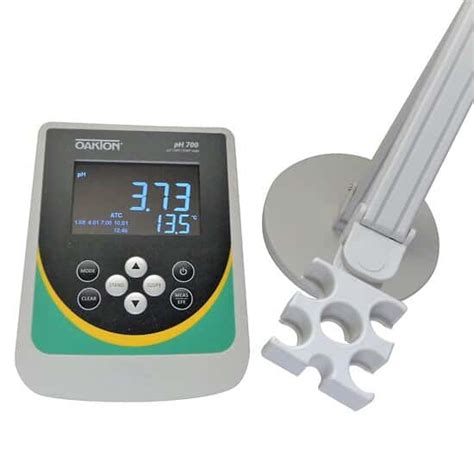 Always In Stock Oakton PH 700 Benchtop Meter With Probe Stand From