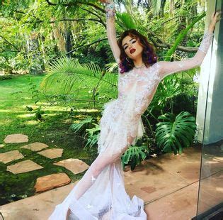 Bella Thorne Luscious Hentai Manga Porn