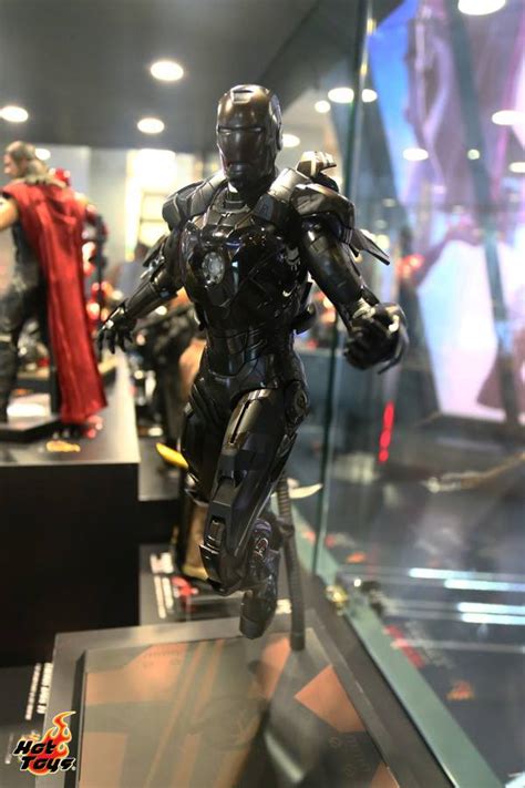Photos From Hot Toys Avengers Age Of Ultron Exhibition The Toyark News