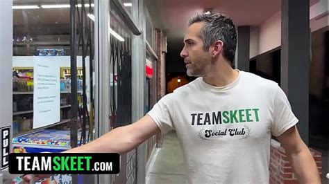 Freeuse Anal Search XNXX