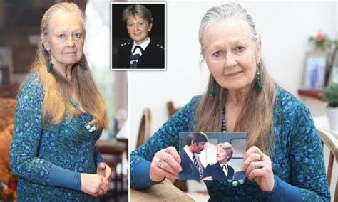 Hot Sexy Anna Carteret Bikini Pics