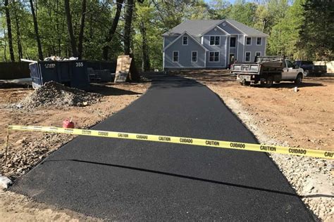 How To Extend The Lifespan Of Your Asphalt Driveway Platinum Paving