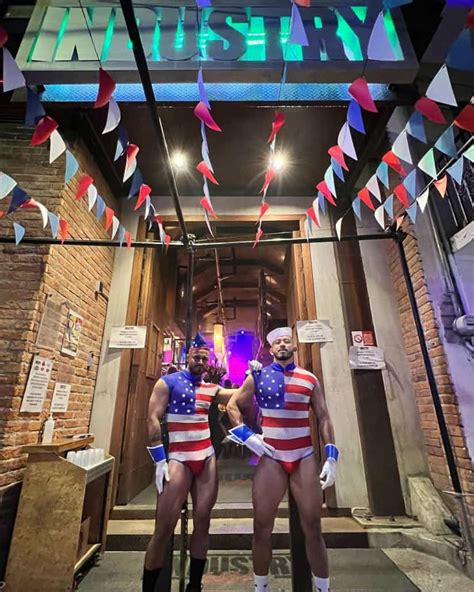 Gay Puerto Vallarta Guide Evénements Bars Hôtels Plages Restauration