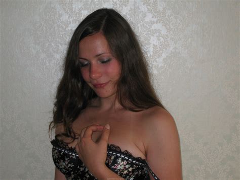 Amateur Brunette Special Girl Lingerie Picture Mustsee 7869 22944 Porn Pic