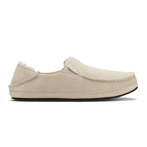 olukai slippers women 8