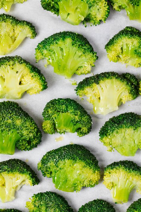 Sheet Pan Smashed Broccoli Florets | The Full Helping
