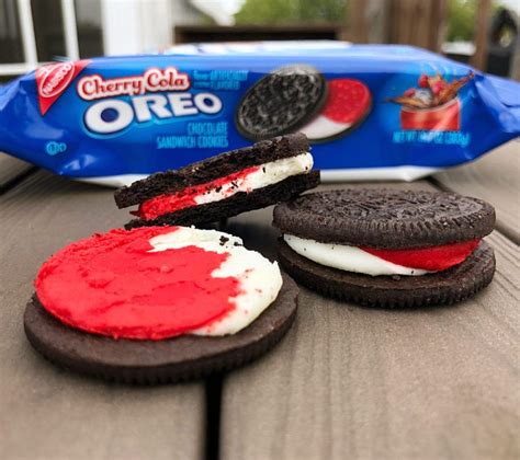 Two New Oreo Flavors Are Here And Theyre Totally Summer