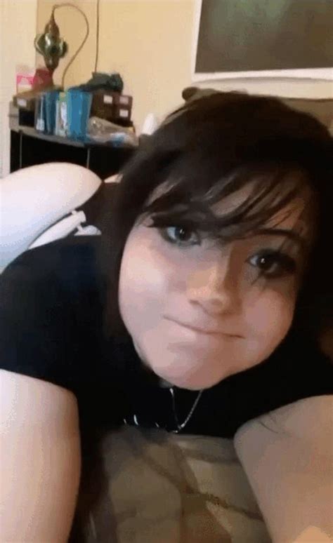 What Is The Name Of This Goth Girl Shaking Her Ass Logan Lustfull