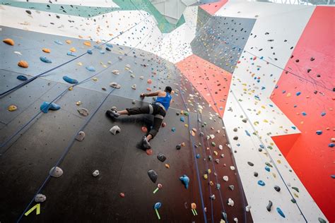 CLYMB™ Abu Dhabi shares 5 fun facts about indoor climbing