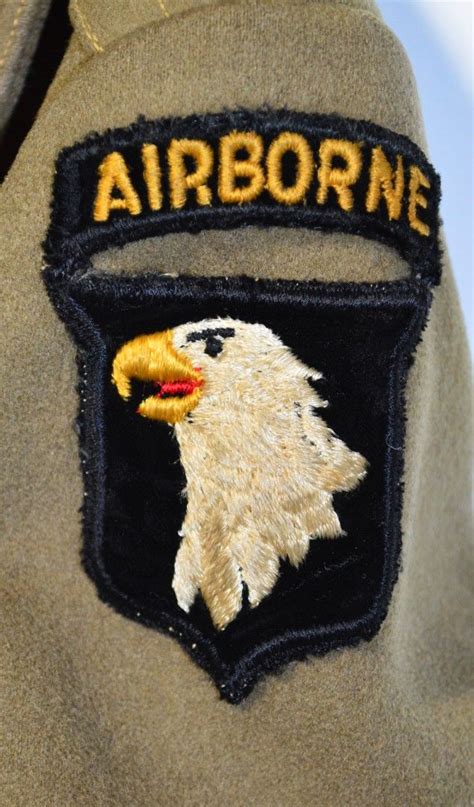 Wwii Us Army 101st Airborne Division English Made Shoulder Patch アメリカ