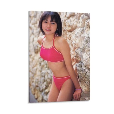 6 Hot Sexy Masami Nagasawa Bikini Pics