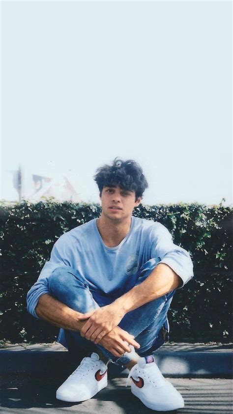 Literally Just Really Hot Photos Of Noah Centineo Aka Peter Kavinsky Artofit