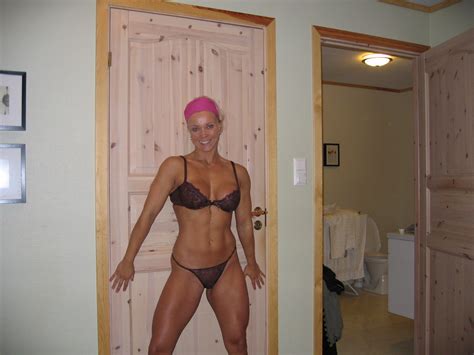 Private Photos 2571 Fitness Blonde 2 Porn Pic