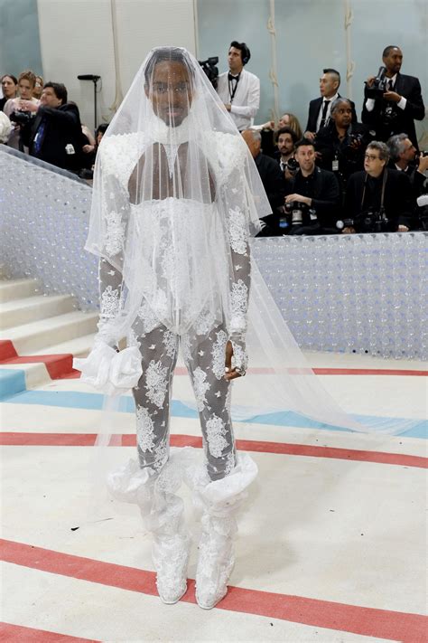 Casa Di Moda Che Ha Come Simbolo Un Levriero