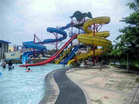 FUN PARK Water Boom Tiket Masuk Wahana Desember 2024