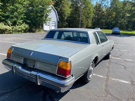 1984 Oldsmobile Delta 88 Coupe Grey RWD Automatic ROYALE For Sale