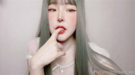 Sally Wu Sally Wu666 Nude OnlyFans The Fappening Plus