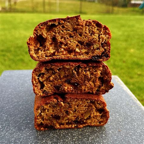 Healthy banana bread: sugar free and low calorie recipe + video