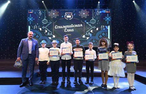 Olympic Christmas Tree Gathered 500 Children From All Over Belarus