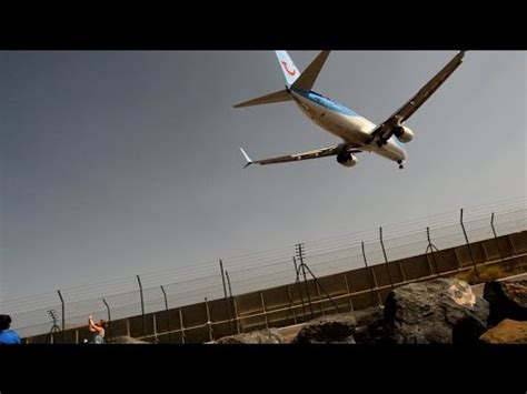 Plane Landing At Arrecife Airport Lanzarote YouTube