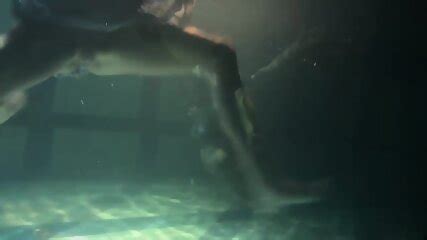 Big Bouncing Tits Underwater In The Pool