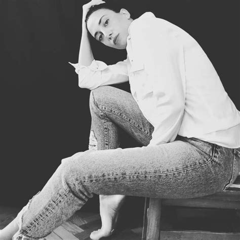 Hot Sexy Ceren Yalazoglu Bikini Pics