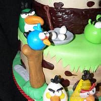 Angry Birds Cake Decorated Cake By Bbd Cakesdecor