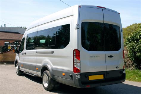 Transit 17 Seat Minibus Fa7234 Red Kite Vehicle Consultants