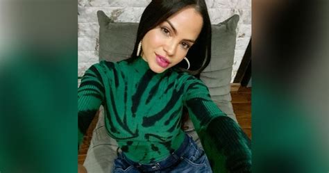 Natti Natasha Eleva La Temperatura Desde La Playa Con Sensual Baile En Bikini TRIBUNA