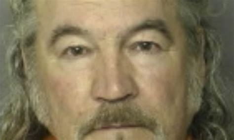 Only Backyard Fence Separates South Carolina Sex Offender From Year Old Victim Daily Mail