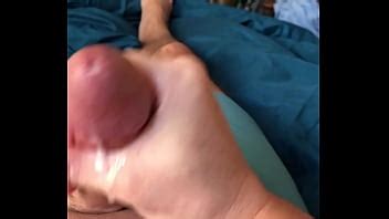 Jacking Off My Morning Wood XVIDEOS