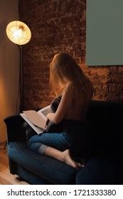 Nude Reading Book Images Stock Photos Vectors Shutterstock