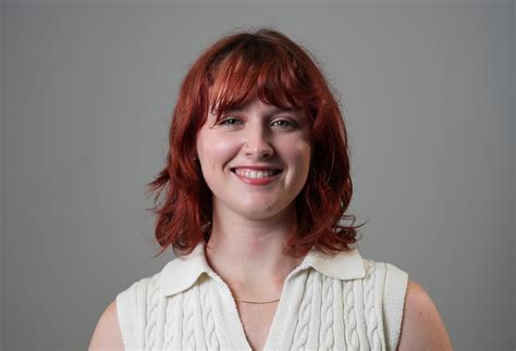 Dani Busboom Kelly contract: Nebraska salary vs Louisville volleyball