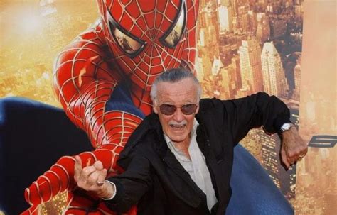 Stan Lee Early Life - Career Peak - Awards - Achievements - Net Worth