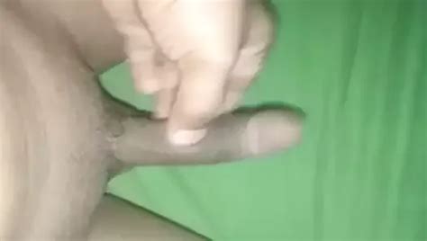 Me Horny Masturbasi XHamster