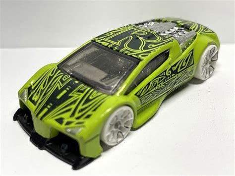 Hot Wheels Zotic Z Roku Model Matchbox