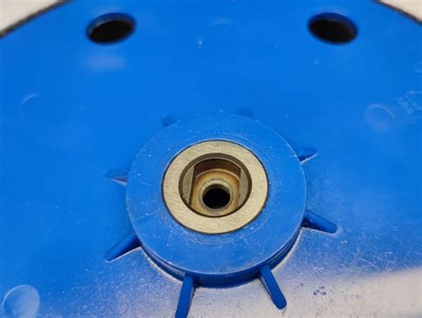 Подошва шлифовальная для жирафа 225мм 6 отверстий купить в E-1