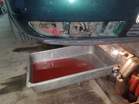 Нижний патрубок печки. — Audi A6 (C4), 2,6 л, 1997 года | поломка | DRIVE2