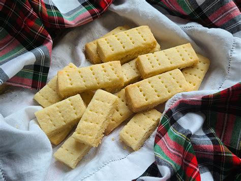 Traditional Scottish Shortbread Simmering Starfruit