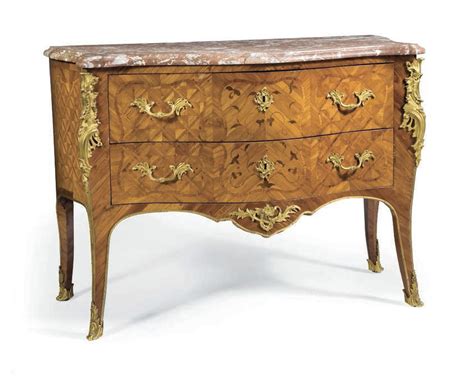 Commode D Epoque Louis Xv Estampille De Pierre Walter Milieu Du Xviiie