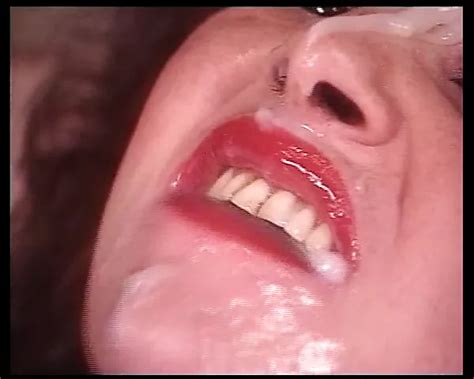 Kostenlose Very First Time Anal Porno Videos Von 10 XHamster