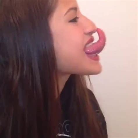 Long Tongue Babe Porn XHamster
