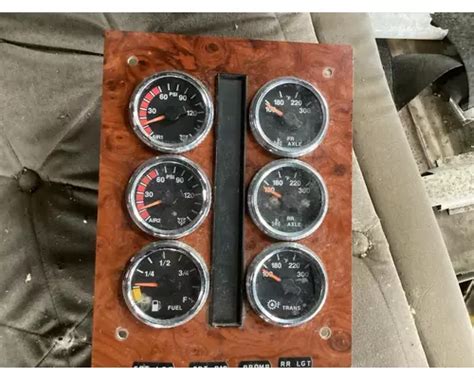 International 9400 Dash Assembly Oem 2035151c91 In Spencer Ia 25362987