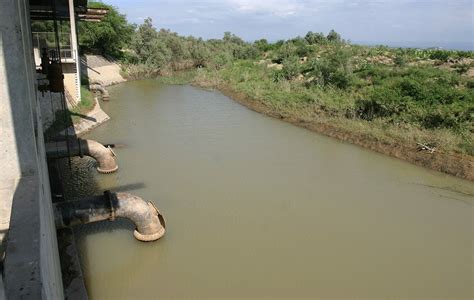 Contaminación en río Puyango Tumbes atenta contra la salud de más de