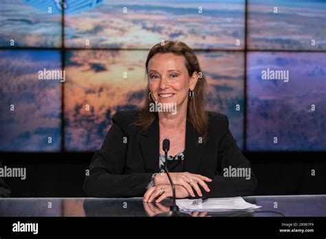 Spacex Crew De La Nasa La Conf Rence De Presse Post Lancement Dina