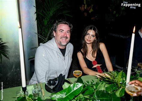 Emily Ratajkowski Emrata Nude The Fappening Photo 7096101 FappeningBook